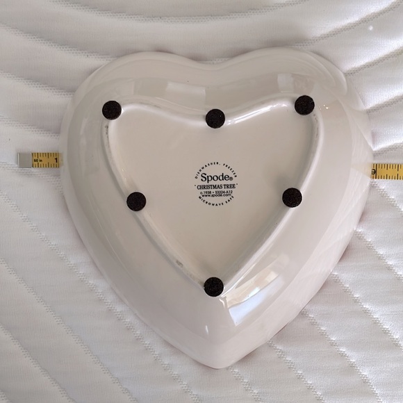Spode Christmas Tree Peppermint Heart Dish - Picture 3 of 4